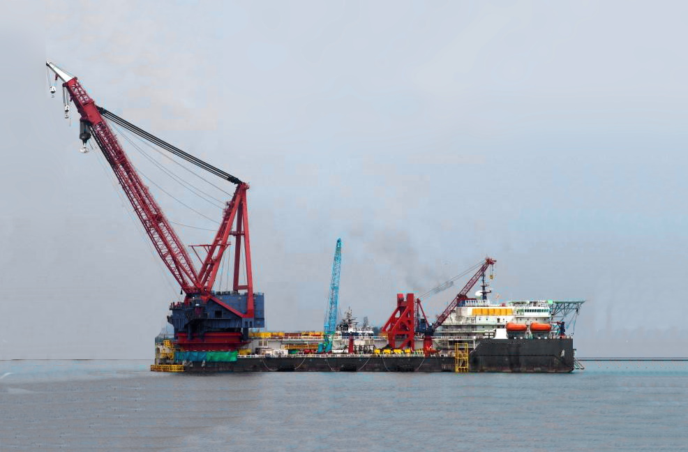 4,200T DP3 Derrick Pipe Lay Vessel For Sale
