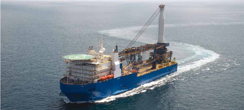 DP2 Heavy Lift and Pipelay Vessel for Sale