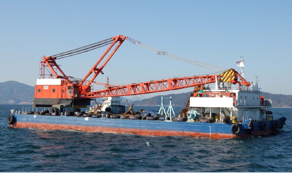200t Crane Barge for Sale or Charter
