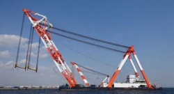 4000 TON FLOATING CRANE FOR SALE